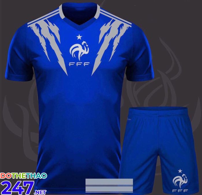 Áo bóng đá đội tuyển Pháp màu xanh dương chế năm 2018