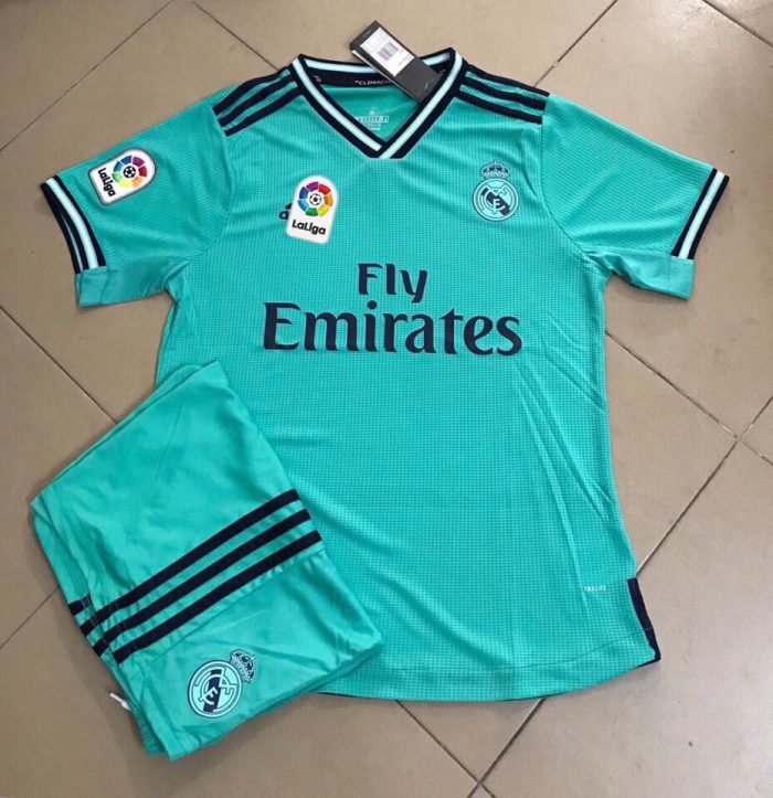 Áo bóng đá CLB Real Madrid màu xanh ngọc mới 2019 -2020