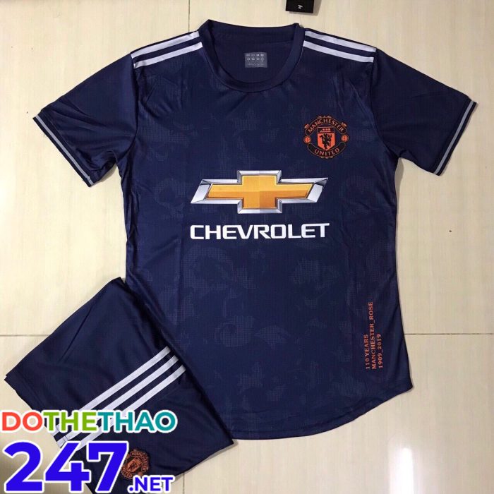 Áo bóng đá CLB Manchester United màu tím than mới nhất năm 2019-2020