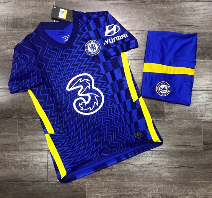 Áo bóng đá CLB Chelsea màu xanh dương mới nhất 2021-2022